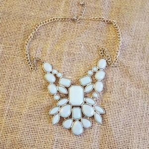 Acrylic Mint Necklace